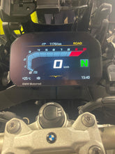 Carica l'immagine nel visualizzatore di Gallery, F 900 GS ADV - ANNO 2024 - KM 11764