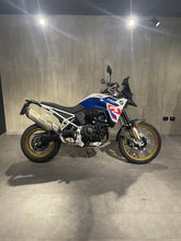 Carica l'immagine nel visualizzatore di Gallery, F 900 GS - 04/2025 - KM 382
