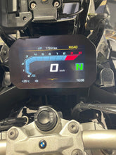 Carica l'immagine nel visualizzatore di Gallery, F 900 GS ADV - ANNO 2024 - KM 17244