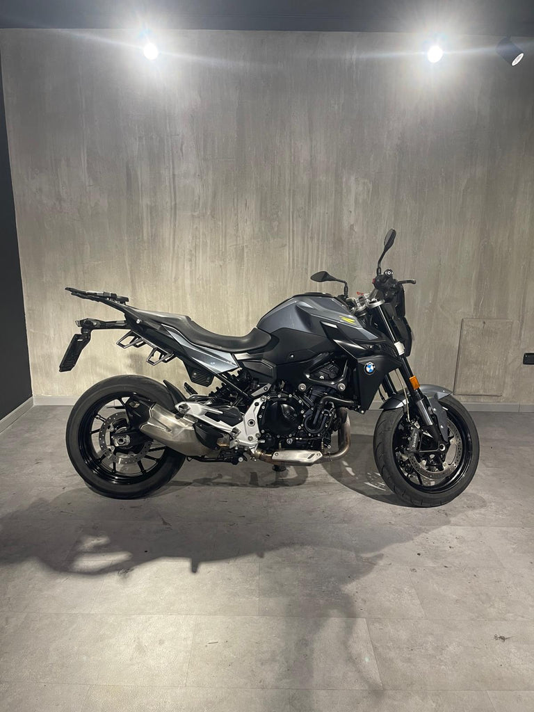 F 900 R - ANNO 2023 - KM 9885