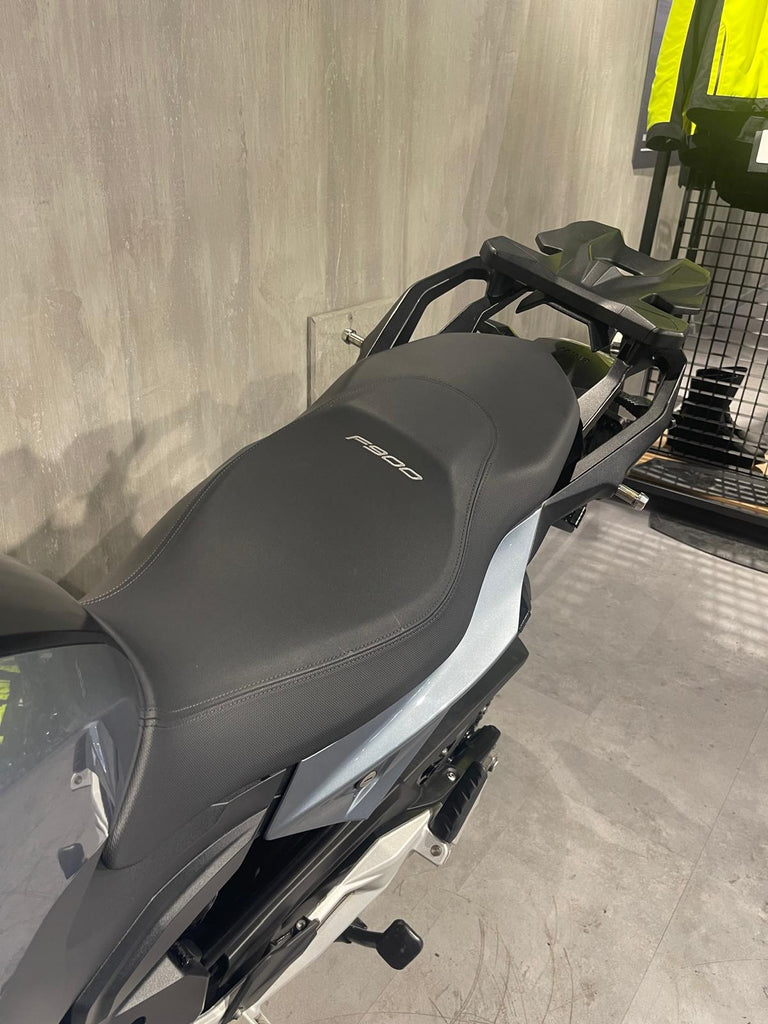F 900 R - ANNO 2023 - KM 9885