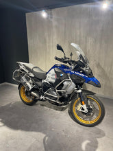 Carica l'immagine nel visualizzatore di Gallery, R 1250 GS ADV - ANNO 2019 - KM 71142