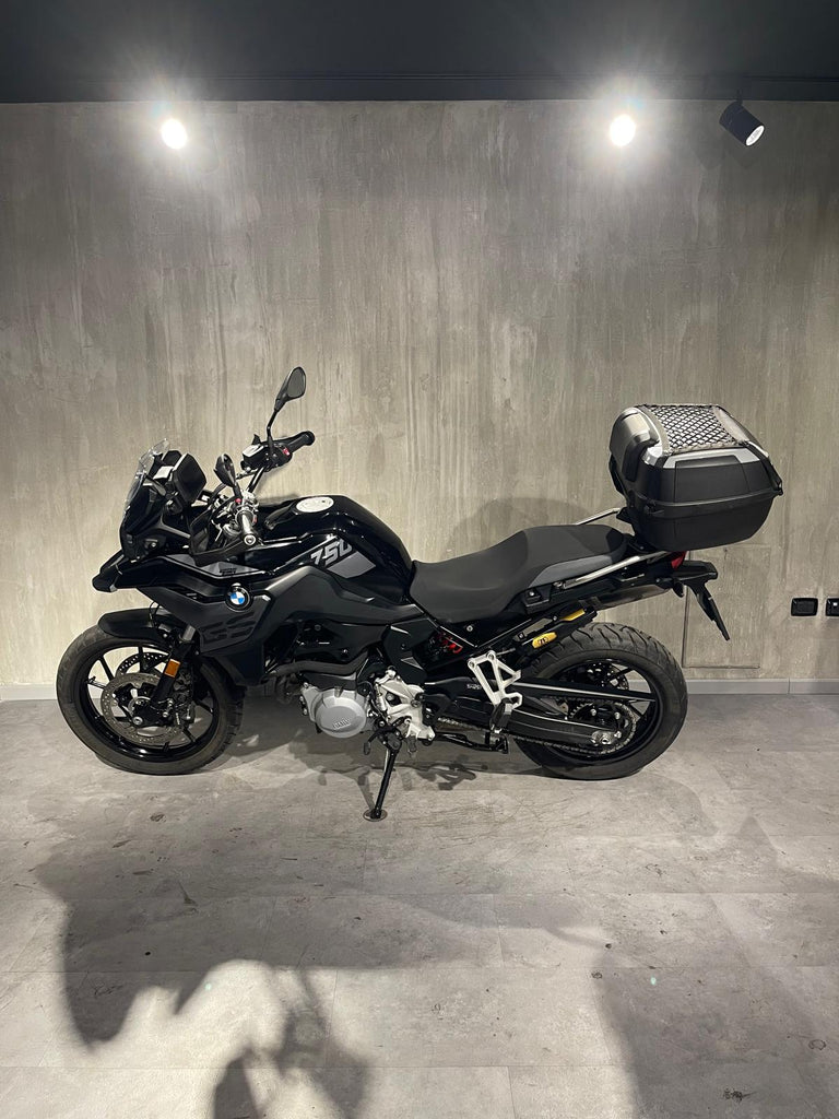 F 750 GS - 2023 - KM 8407