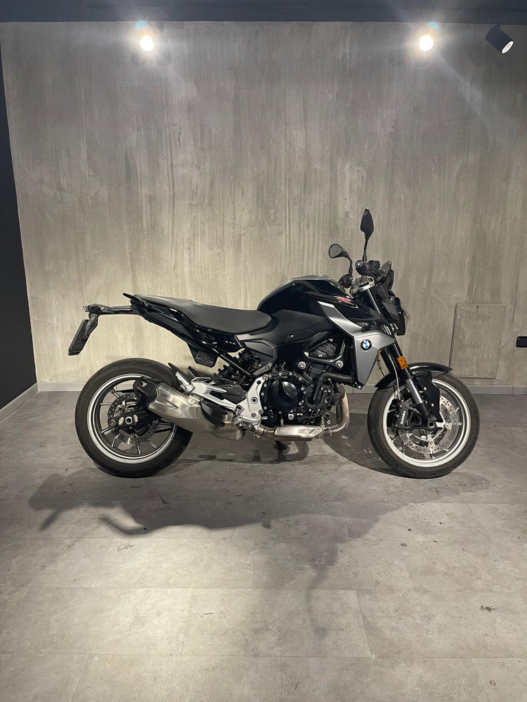 F 900 R - ANNO 2023 - KM 16035