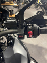 Carica l'immagine nel visualizzatore di Gallery, R 1250 GS Ultimate Edition 100th - ANNO 2023 - KM 4774