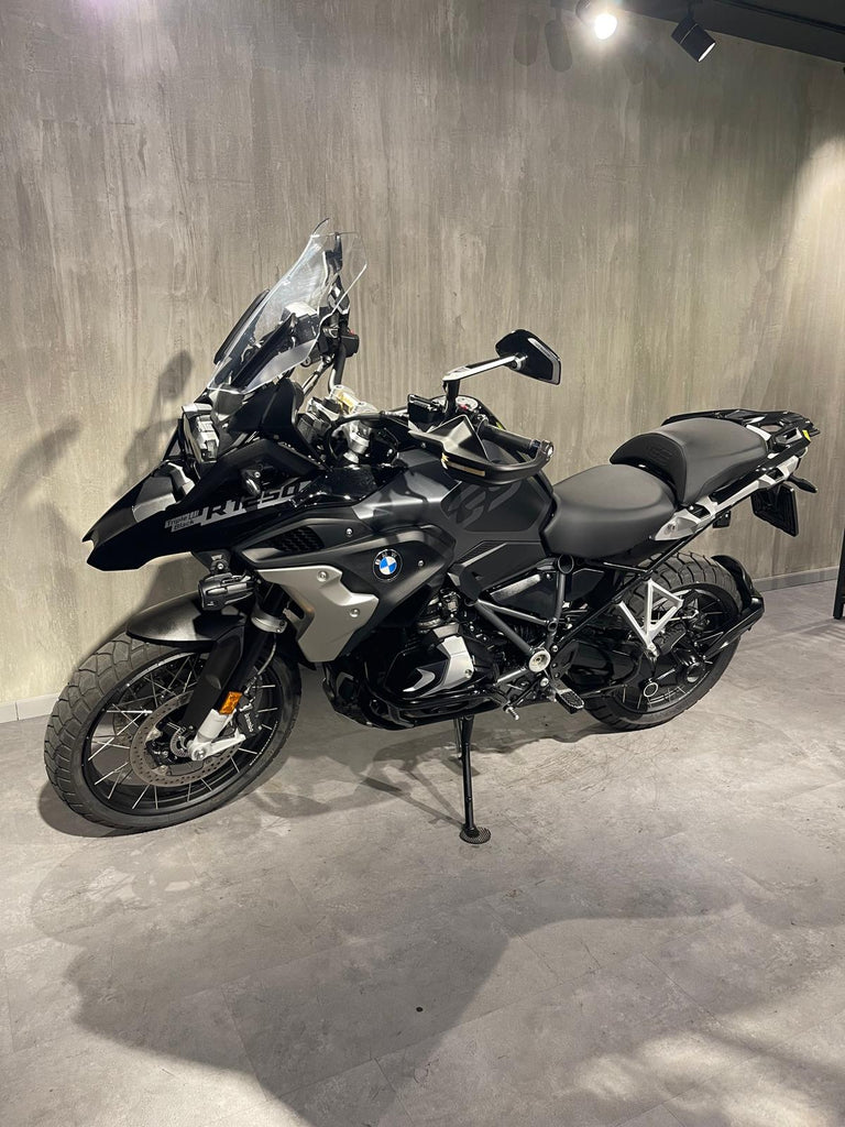 R 1250 GS Ultimate Edition 100th - ANNO 2023 - KM 4774
