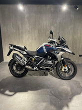Carica l'immagine nel visualizzatore di Gallery, R 1250 GS - ANNO 2023 - KM 6452