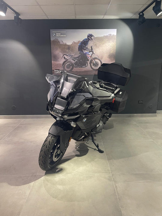 R 1300 RT - ANNO 2026 - KM 700