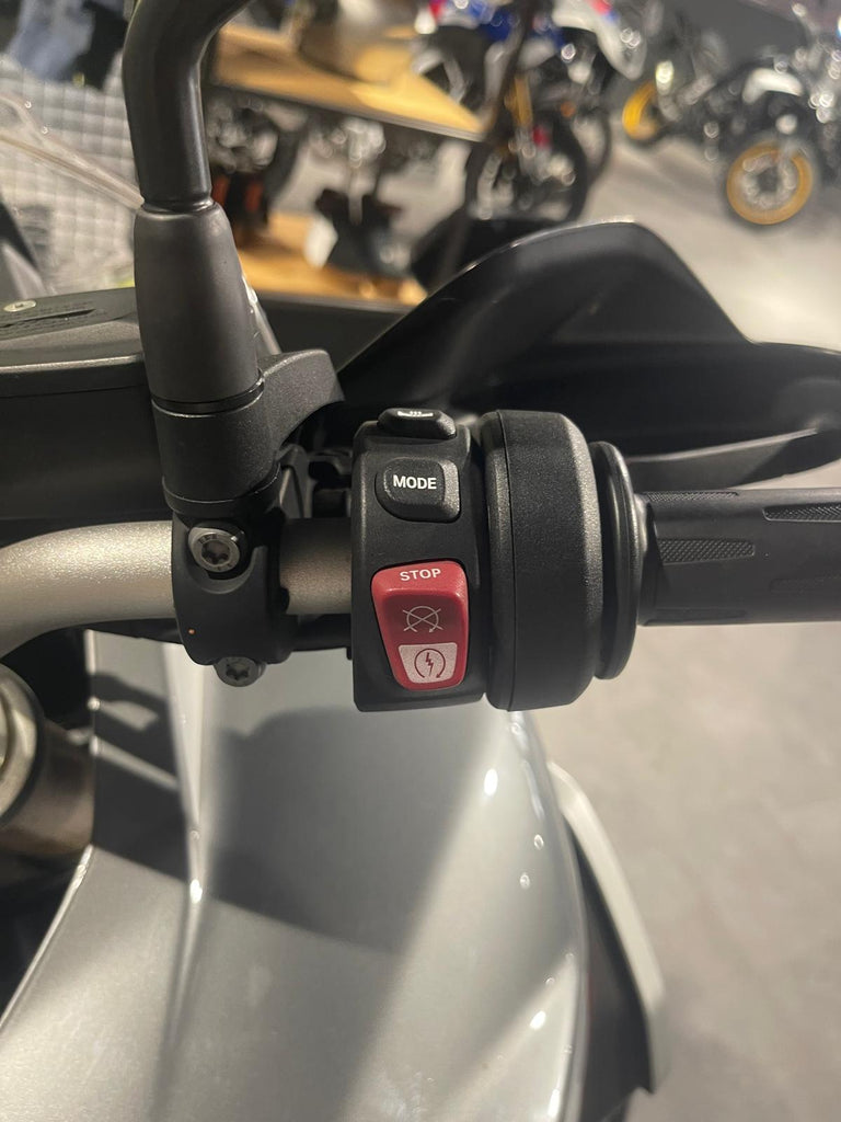 F 850 GS ADV - ANNO 2019 - KM 6015