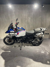 Carica l'immagine nel visualizzatore di Gallery, R 1300 GS ADV - ANNO 2024 - KM 23860