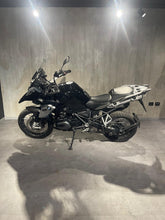 Carica l'immagine nel visualizzatore di Gallery, R 1200 GS - ANNO 2016 - KM 39473