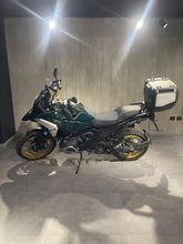 Carica l'immagine nel visualizzatore di Gallery, R 1300 GS - ANNO 2024 - KM 6235