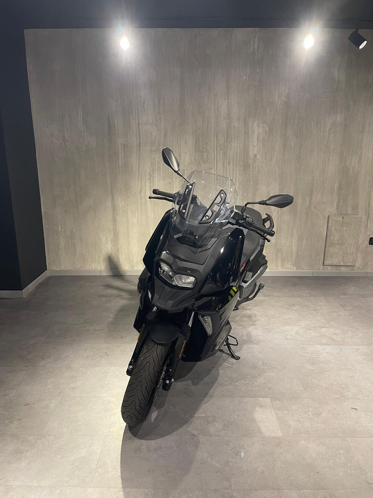 C 400X - ANNO 2023 - KM 1270