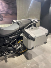 Carica l'immagine nel visualizzatore di Gallery, R 1300 GS ADV - ANNO 2026 - KM 7065