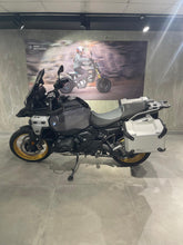 Carica l'immagine nel visualizzatore di Gallery, R 1300 GS ADV - ANNO 2026 - KM 7065