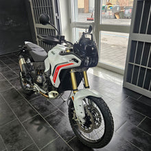 Carica l'immagine nel visualizzatore di Gallery, DUCATI DESERT X - MY 2026