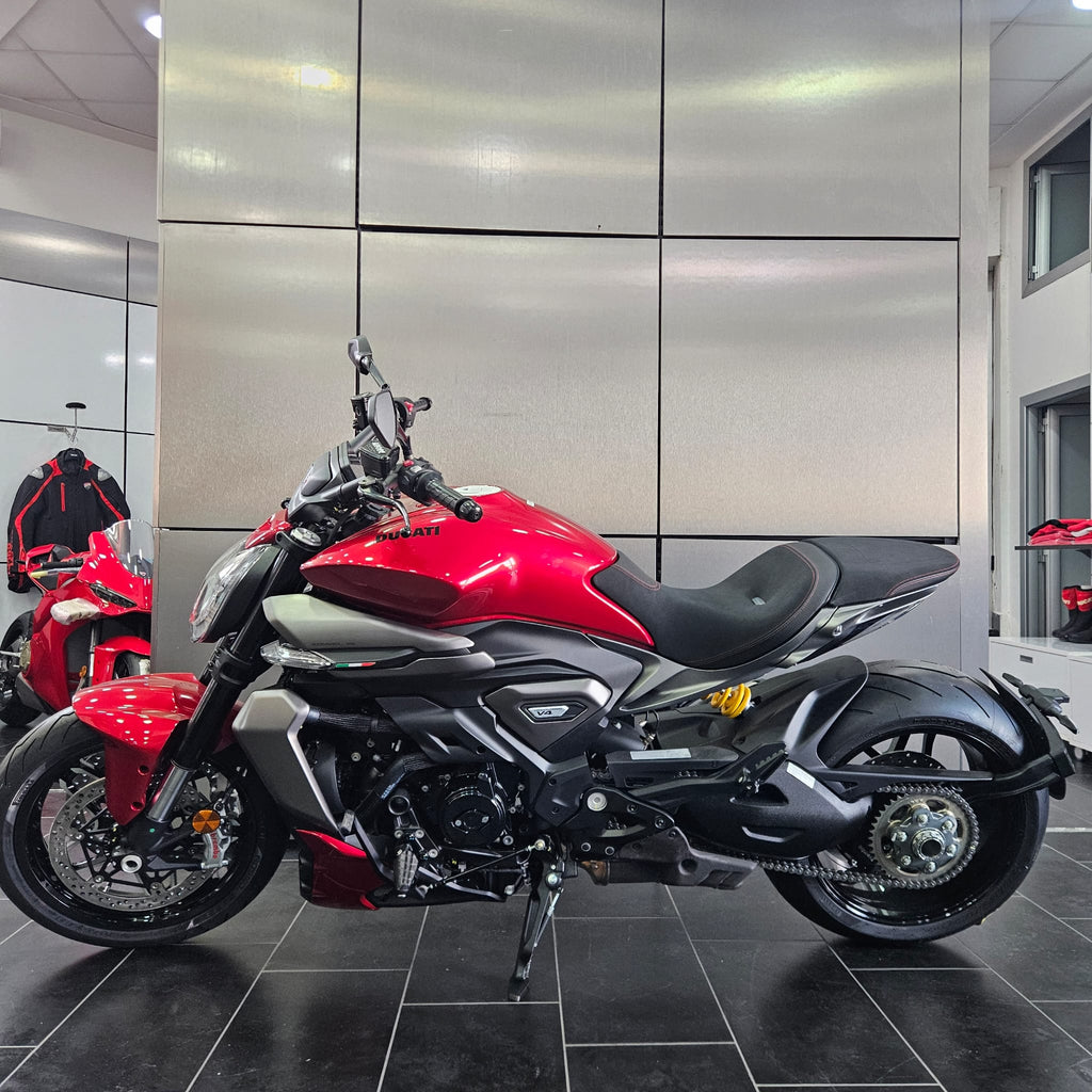 DUCATI XDIAVEL V4 - 2026 - KM 0