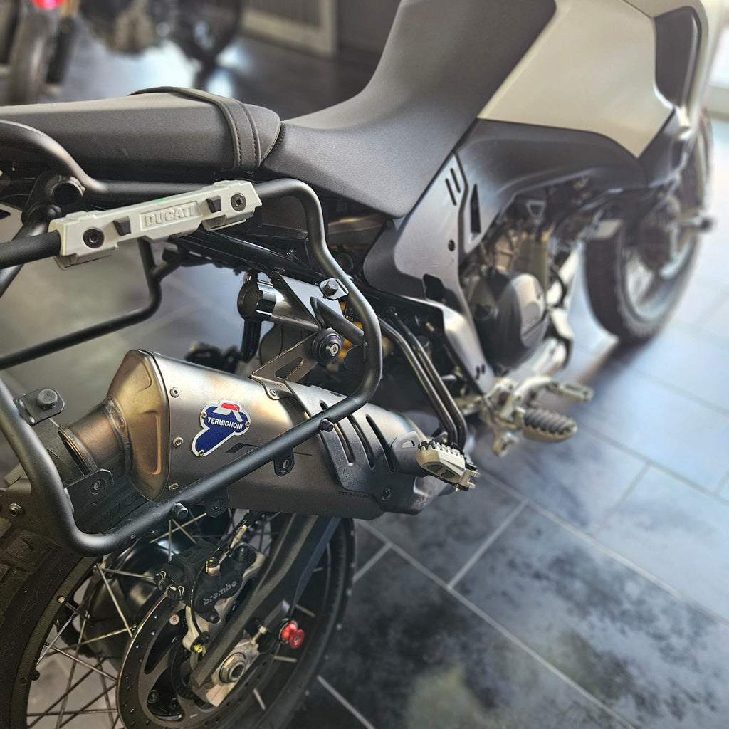 DUCATI DESERT X - 2026 - KM 615 - VEDI ACCESSORI IN DESCRIZIONE