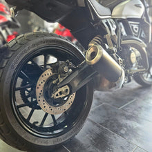 Carica l'immagine nel visualizzatore di Gallery, DUCATI SCRAMBLER ICON - 2024 - KM 11623