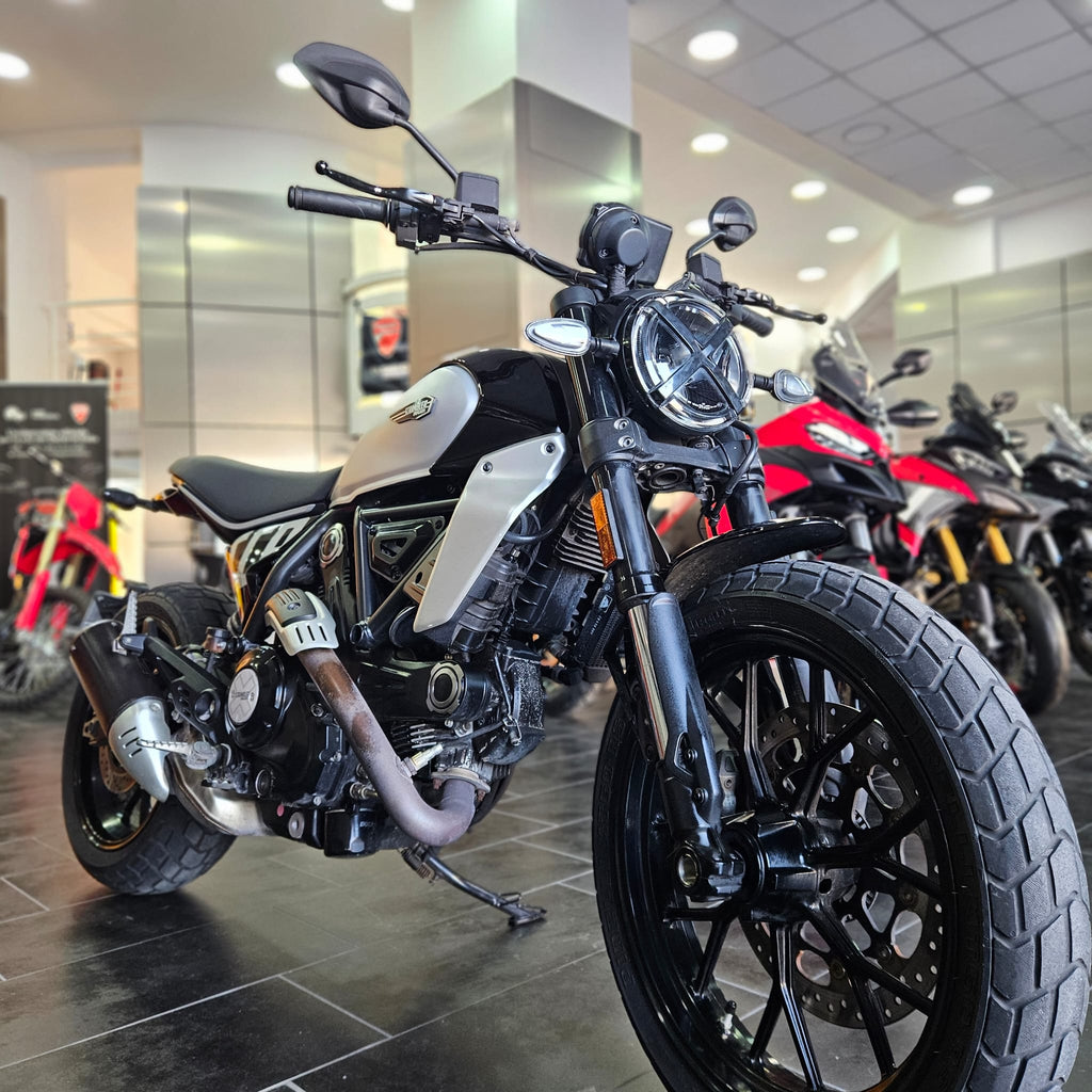 DUCATI SCRAMBLER ICON - 2024 - KM 11623