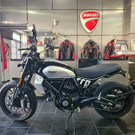 DUCATI SCRAMBLER ICON - 2024 - KM 11623