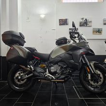 Carica l'immagine nel visualizzatore di Gallery, DUCATI MULTISTRADA V2S - 2026 - KM 663 - ACCESSORI IN DESCRIZIONE