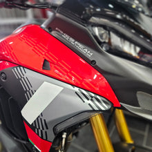 Carica l'immagine nel visualizzatore di Gallery, DUCATI MULTISTRADA V4 PIKES PEAK - 2026 - KM 1040