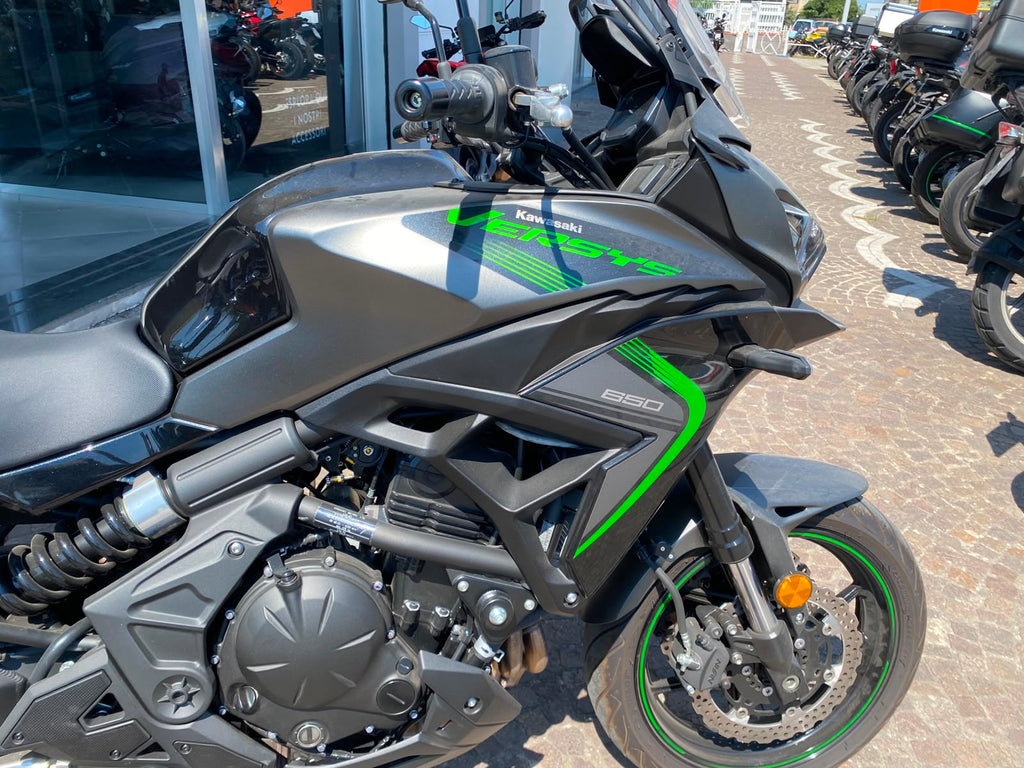 KAWASAKI VERSYS 650 - 2024 - KM 2570