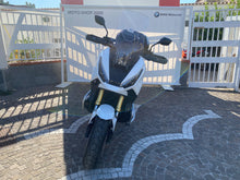 Carica l'immagine nel visualizzatore di Gallery, HONDA X ADV 750 - 2025 - KM 15363