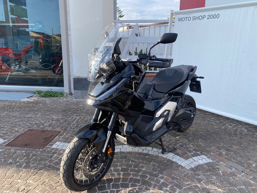 HONDA X ADV 750 - 2026 - KM 5545