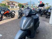 Carica l'immagine nel visualizzatore di Gallery, PIAGGIO BEVERLY 300 - 2014 - KM 16868