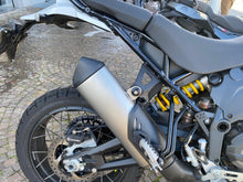 Carica l'immagine nel visualizzatore di Gallery, DUCATI DESERT X - 2022 - KM 5013