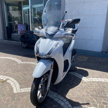 Carica l'immagine nel visualizzatore di Gallery, HONDA SH 350 - 2021 - KM 18607