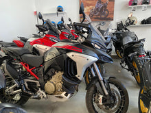 Carica l'immagine nel visualizzatore di Gallery, DUCATI MULTISTRADA V4 RALLY - 2024 - KM 7557