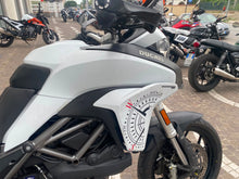 Carica l'immagine nel visualizzatore di Gallery, DUCATI MULTISTRADA 950 - 2020 - KM 27658