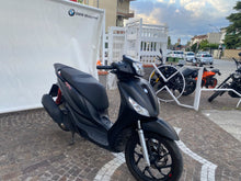 Carica l'immagine nel visualizzatore di Gallery, PIAGGIO MELDEY 150 S - 2024 - KM 4209