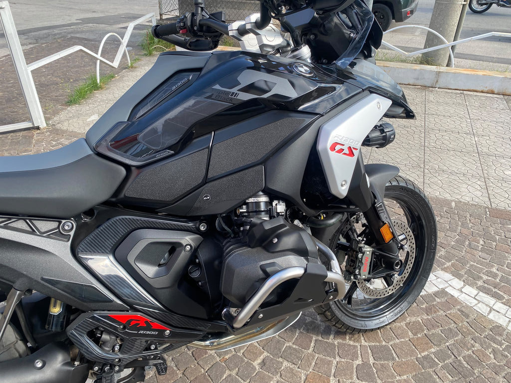 BMW R 1300 GS TRIPLE BLACK - 2025 - KM 6754