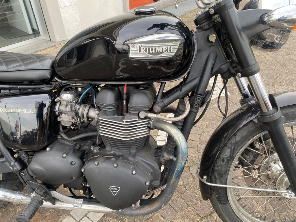 TRIUMPH BONNEVILLE T100 - 2006 - KM 76428
