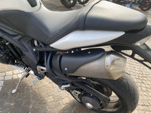 Carica l'immagine nel visualizzatore di Gallery, TRIUMPH SPEED TRIPLE 1050 - 2013 - KM 36751