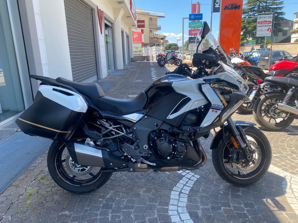 KAWASAKI VERSYS 1100  - 2025 - KM 5789
