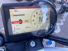 Carica l'immagine nel visualizzatore di Gallery, DUCATI SCRAMBLER 800 ICON DARK - 2026 - KM 2677