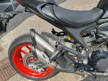 Carica l&#39;immagine nel visualizzatore di Gallery, DUCATI MONSTER 937+ - 2023 - KM 5169