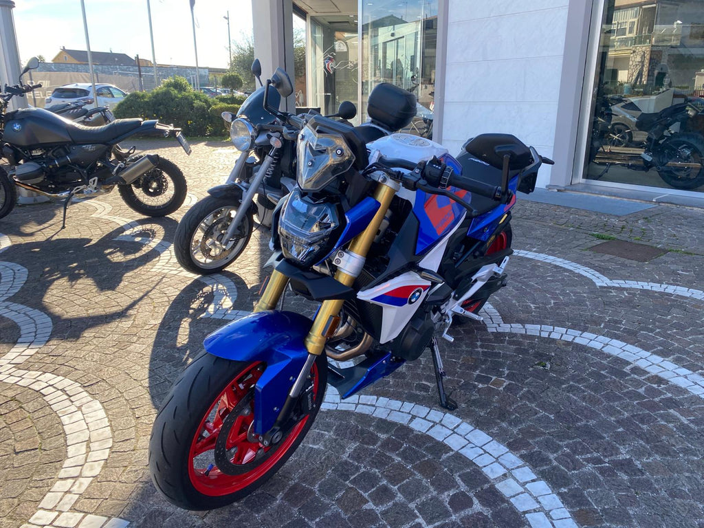 BMW F 900 R - 2025 - KM 9913