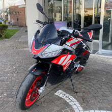 Carica l'immagine nel visualizzatore di Gallery, APRILIA TUONO 660 FACTORY - 2024 - KM 10919