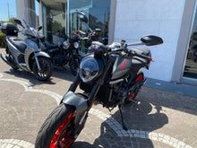 Carica l'immagine nel visualizzatore di Gallery, DUCATI MONSTER 937 - 2022 - KM 8287