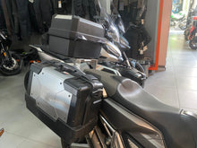 Carica l'immagine nel visualizzatore di Gallery, HONDA X ADV 750 - 2018 - KM 28873