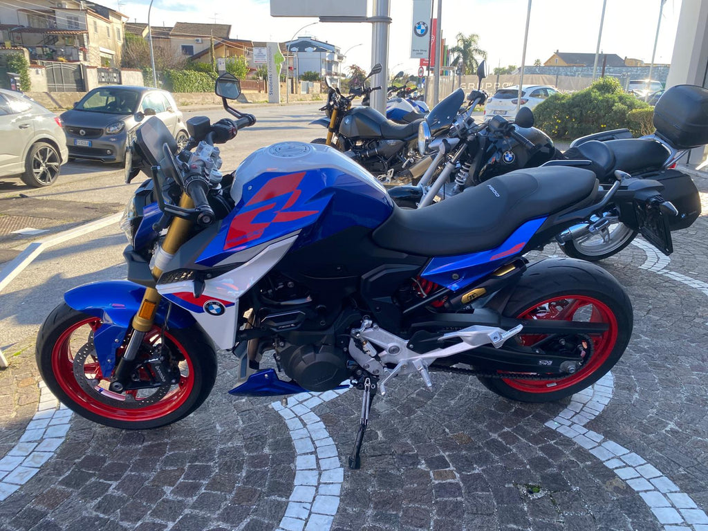 BMW F 900 R - 2025 - KM 9913