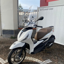 Carica l'immagine nel visualizzatore di Gallery, PIAGGIO BEVERLY 300 HPE - 2021 - KM 7493