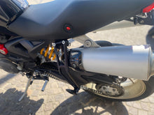 Carica l&#39;immagine nel visualizzatore di Gallery, DUCATI MONSTER 1100 S - 2010 - KM 46955