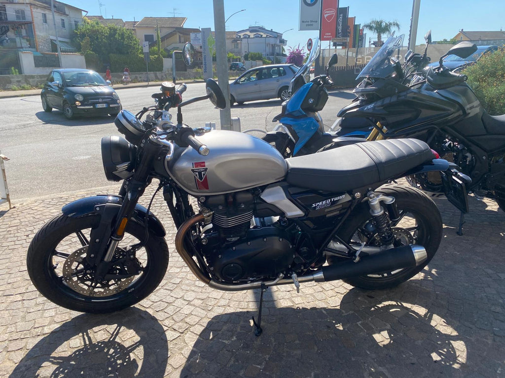 TRIUMPH SPEED TWIN 900 - 2025 - KM 1030